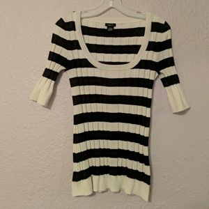 Rue21 White & Black Stripe Sweater